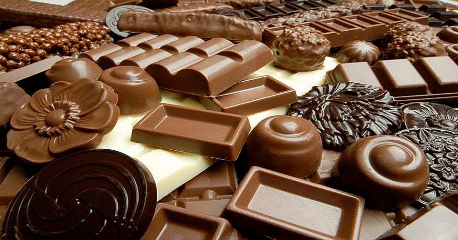 Rüyada Çikolata Görmek Ne Demek ? Yemek Neye İşarettir ? Diyanet Ve İhya Yorumu